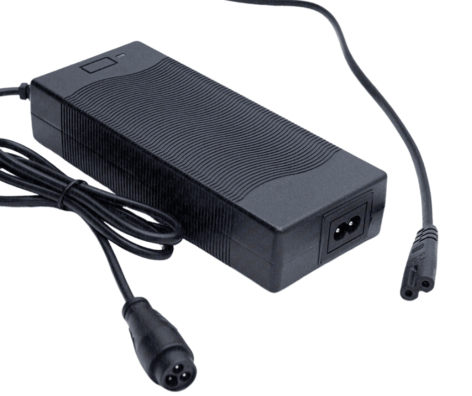 Chargeur 52v (58.1v 2A) LP16 pour trottinette électrique pièces détachées