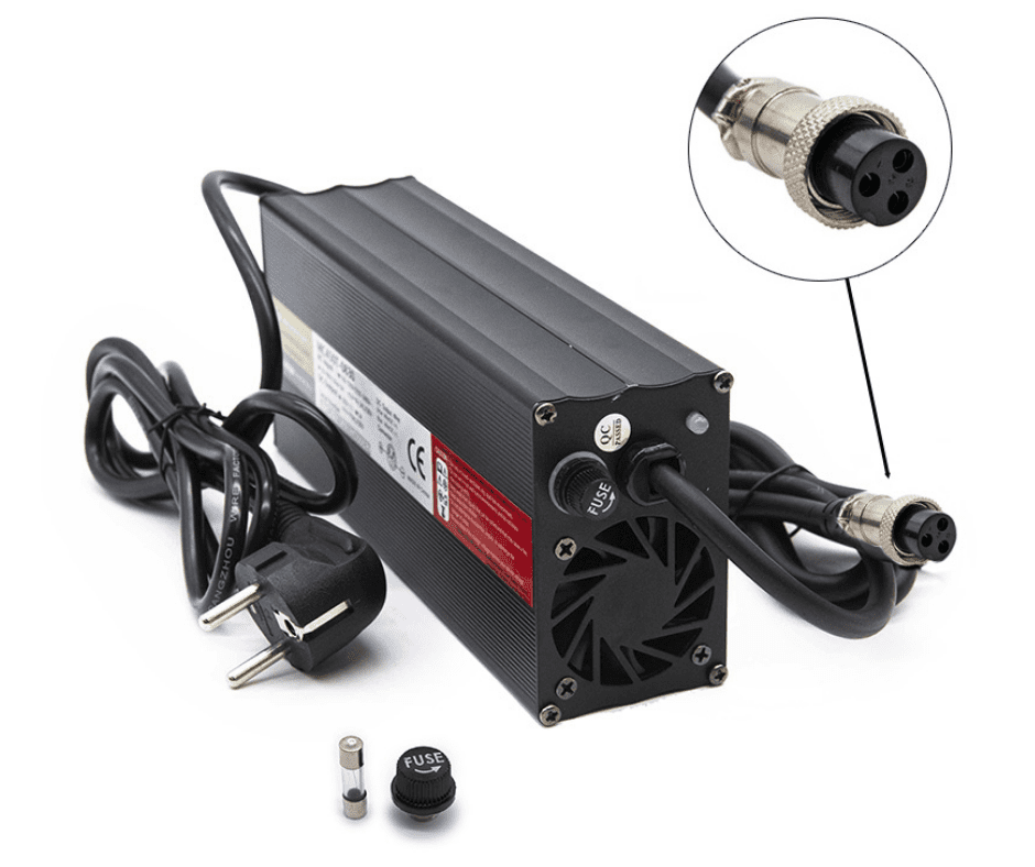 Chargeur rapide 72V (83V 5A) Connecteur GX16